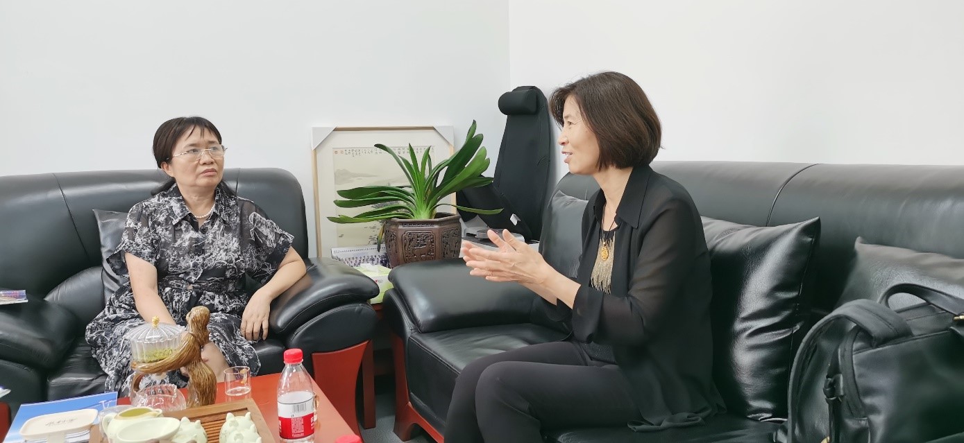 刘景凤拜会黄小卫院士